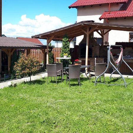 Casa Paduricea Dezmir Exterior foto